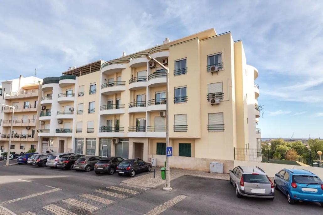 Blife Vitorya Private Rooms Фару Экстерьер фото